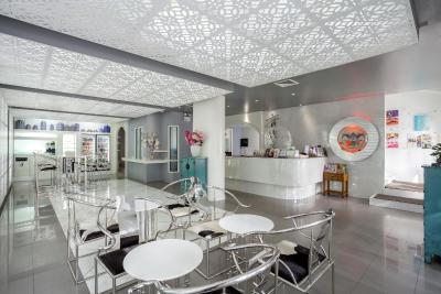 سینو ایمپریال دیزاین هتل