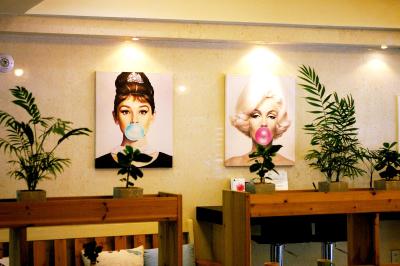 بنیکیا هم د م هتل