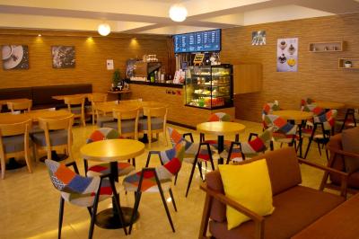 بنیکیا هم د م هتل