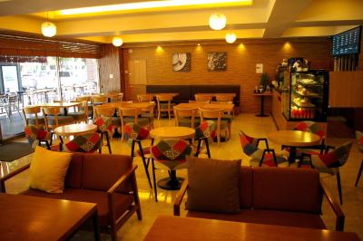 بنیکیا هم د م هتل