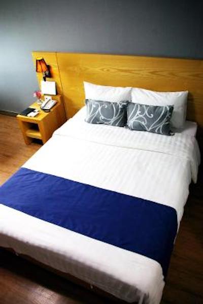 بنیکیا هم د م هتل