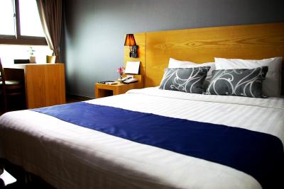 بنیکیا هم د م هتل