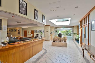 کمفرت هتل فلامز