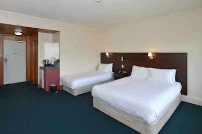 کمفرت هتل فلامز