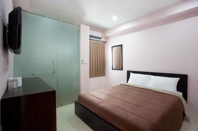 ای اند ای گست هاوس