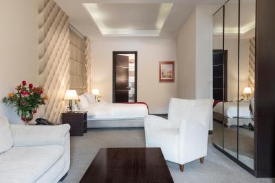 وی بوتیک هتل