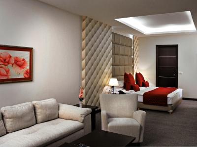 وی بوتیک هتل