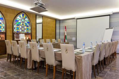 وی بوتیک هتل