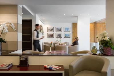 وی بوتیک هتل