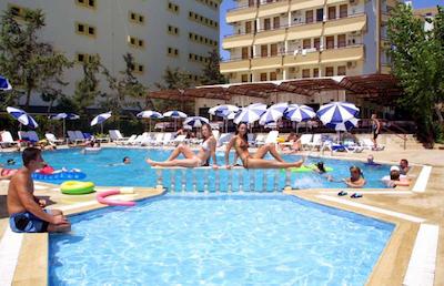 بلو فیش هتل