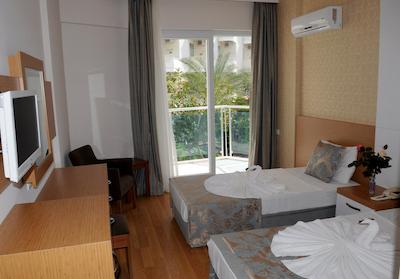 بلو فیش هتل