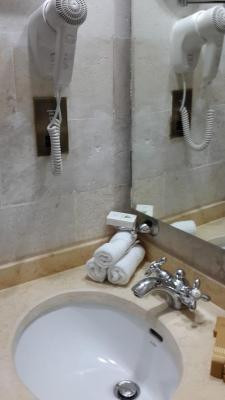 اساها گهبیری هتل
