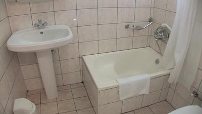 افتالیا اِیتور