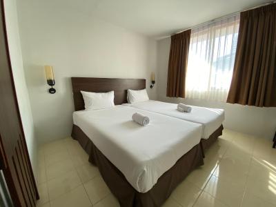 پاس چر هتل دی بانکوک