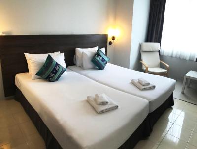 پاس چر هتل دی بانکوک