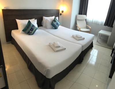 پاس چر هتل دی بانکوک