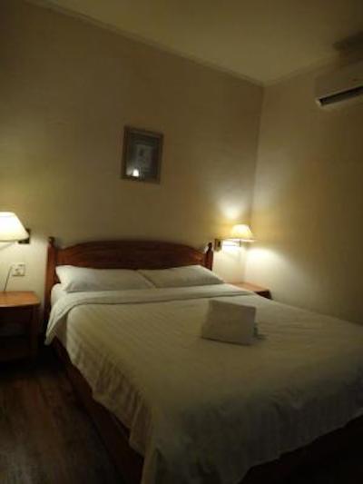 هتل هلید پارک