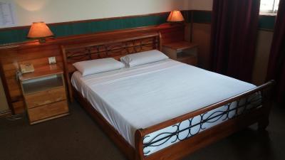 هتل هلید پارک