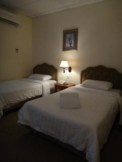 هتل هلید پارک