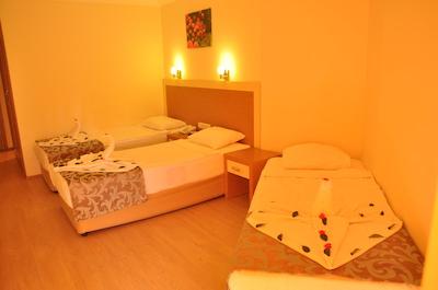 گراند اتیلا هتل