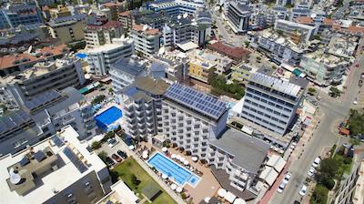 گراند اتیلا هتل