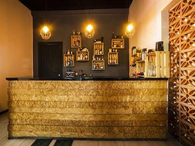 آل اُترو لادو دل ریو هتل