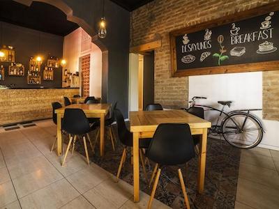 آل اُترو لادو دل ریو هتل