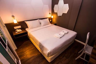 ساکورا بوتیک هتل