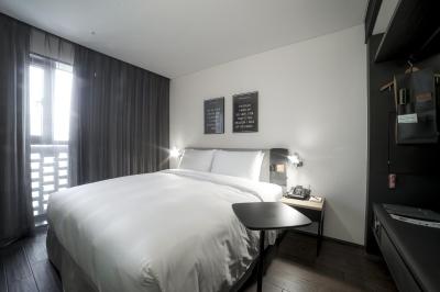 گلاد هتل یئوویدو