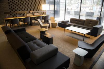 گلاد هتل یئوویدو