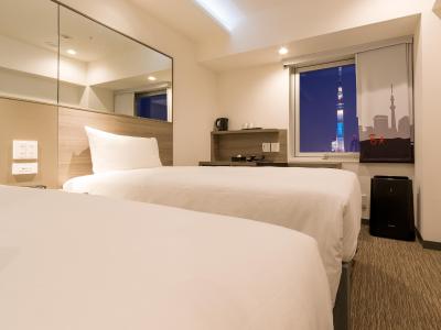 رد پلانت اساکوسا تکیو