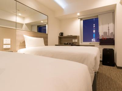 رد پلانت اساکوسا تکیو