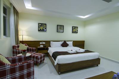 رس امرالد هتل