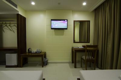 رس امرالد هتل