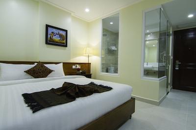 رس امرالد هتل