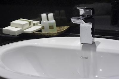 رس امرالد هتل