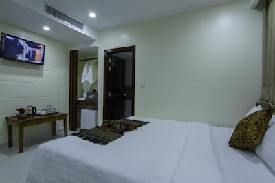 رس امرالد هتل