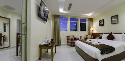 رس امرالد هتل