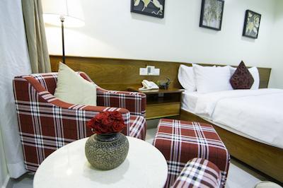 رس امرالد هتل