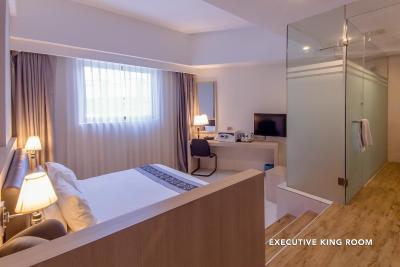 د المنتز بوسینز هتل