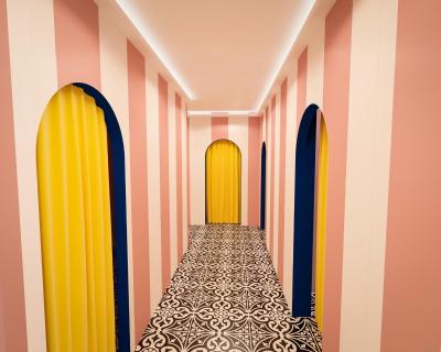 انجلیق دونتون هتل