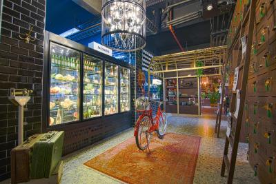 انجلیق دونتون هتل