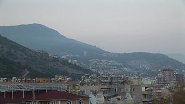 کلئوپاترا ادا بیچ