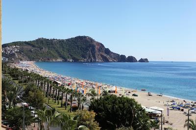 کلئوپاترا ادا بیچ