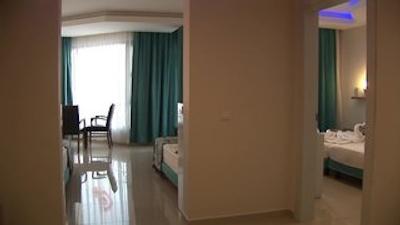 کلئوپاترا ادا بیچ