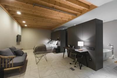 اسر هتل اسئوول