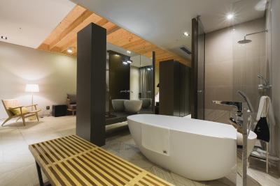 اسر هتل اسئوول