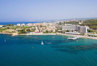 ادین بیچ هتل