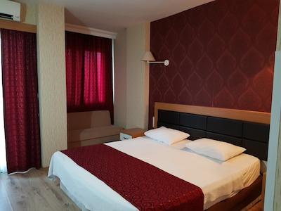 الیت باساران هتل