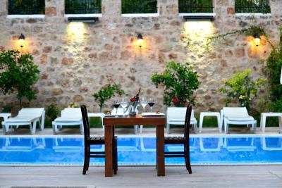 هادریان گات هتل